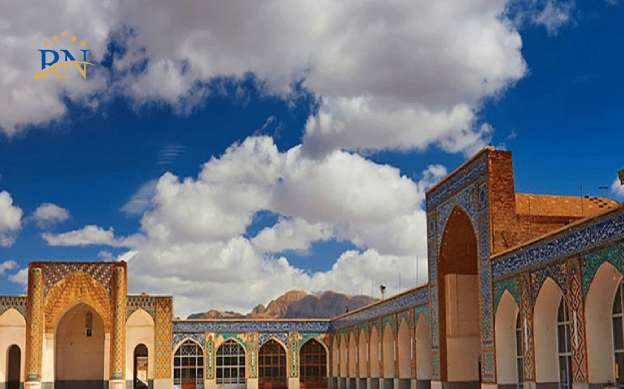 معماری و طراحی مسجد ملک